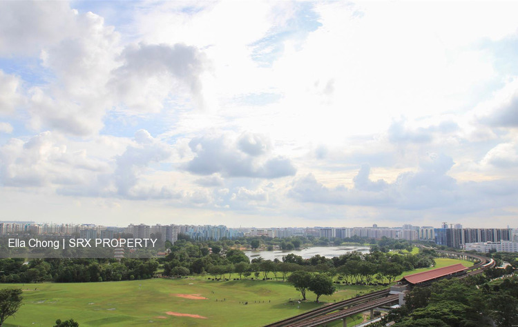 Blk 226 Jurong East Street 21 (Jurong East), HDB 5 Rooms #182465652
